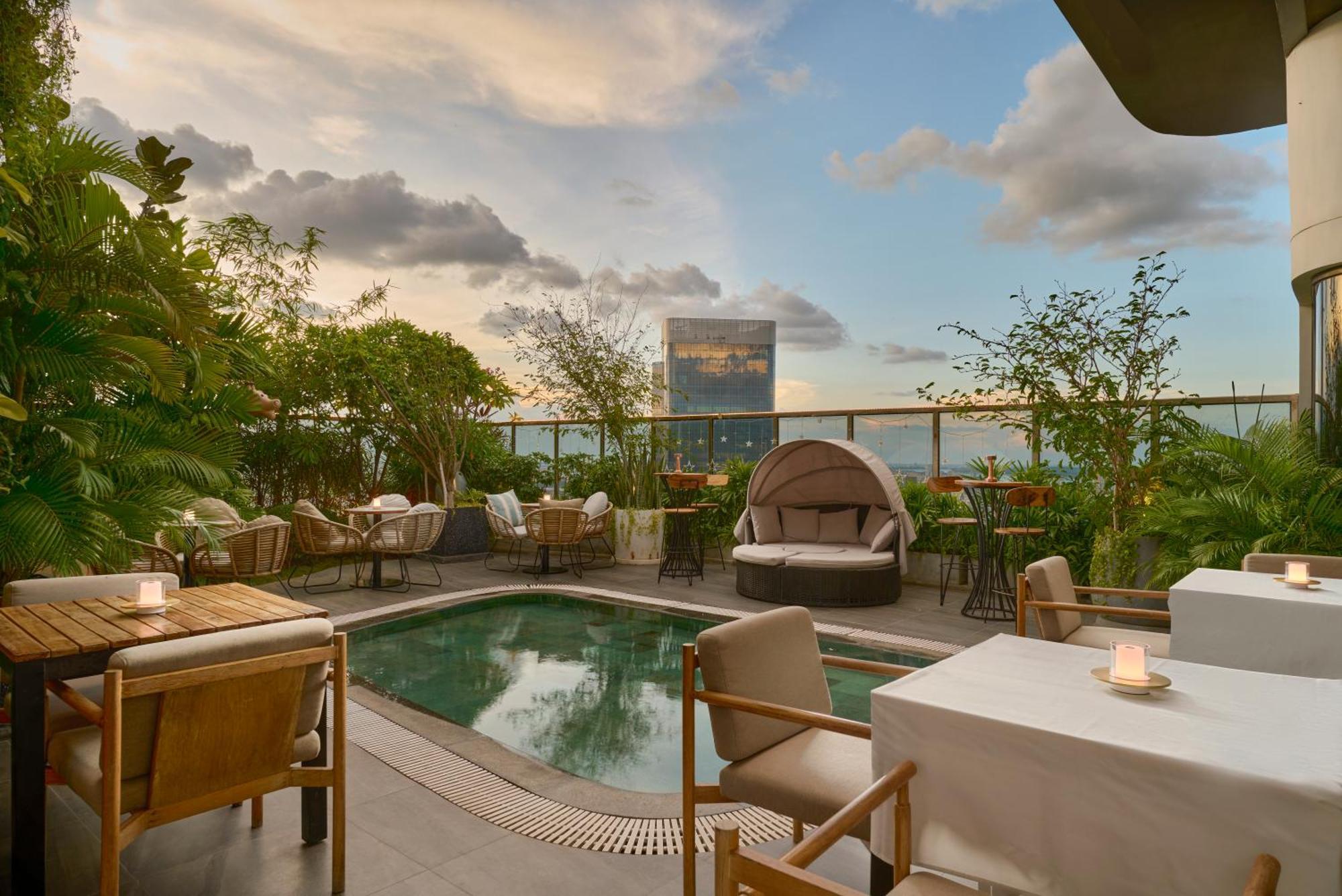 The Peninsula Hotel 4*
