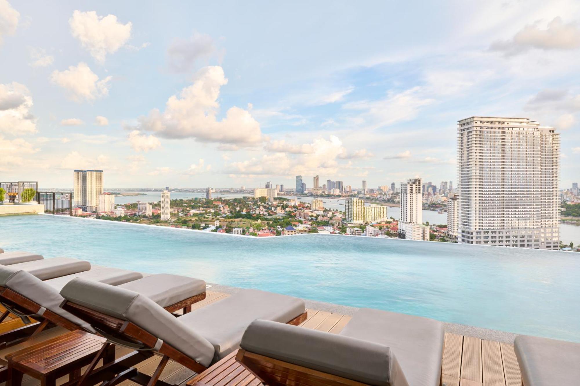 The Peninsula Hotel 4*