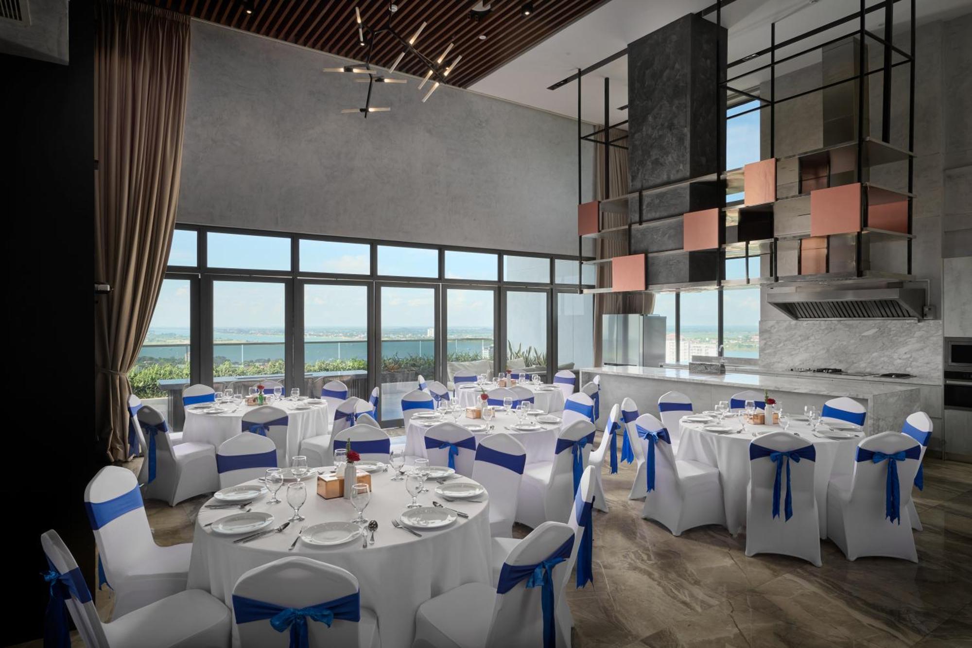 Hotel The Peninsula 4*