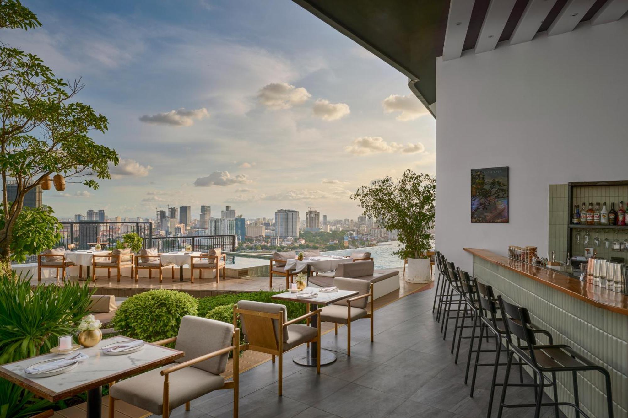 酒店 The Peninsula