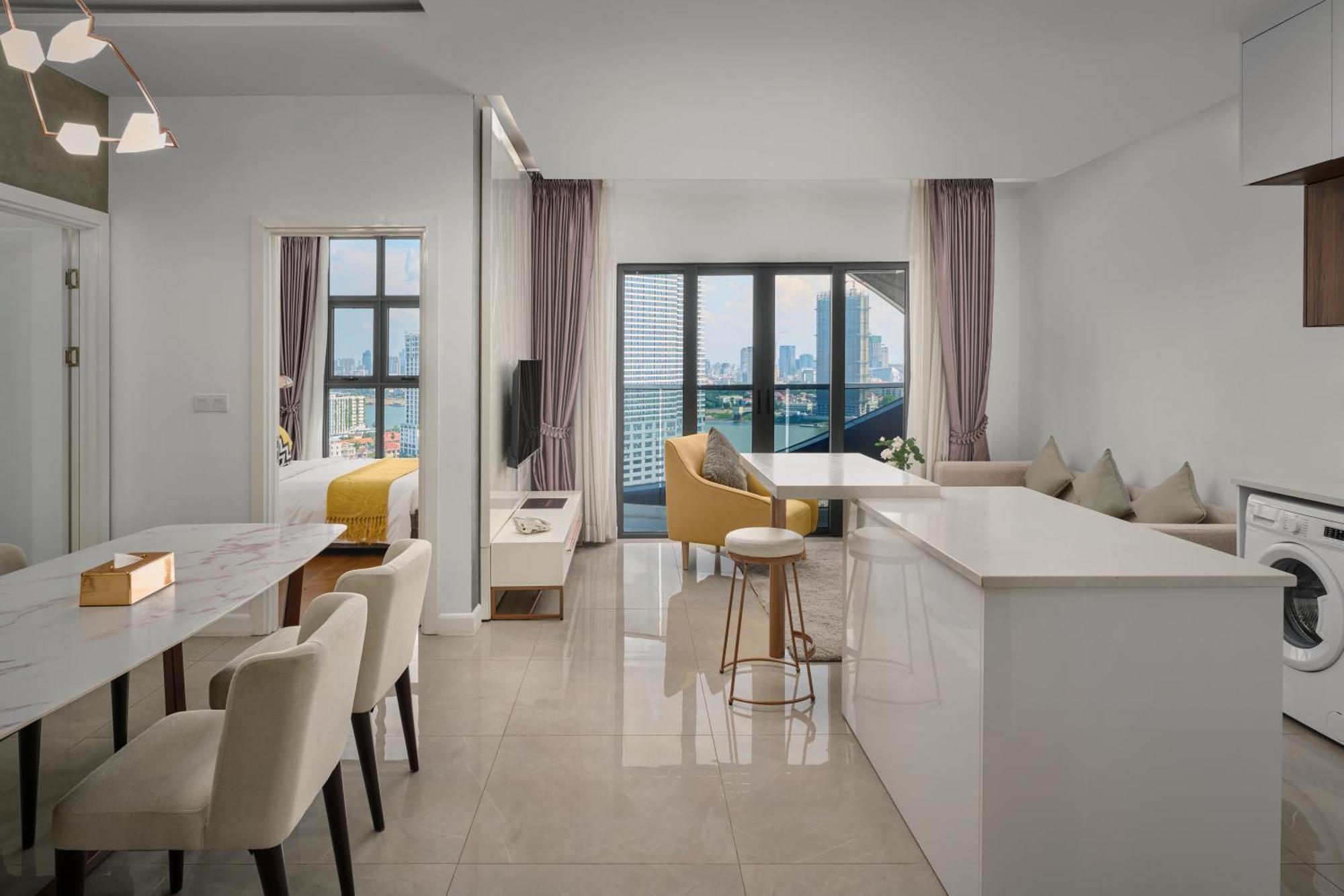 The Peninsula 4*